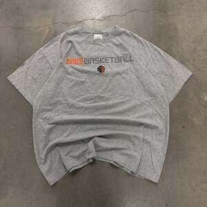 Vintage Y2K “NIKE Basketball” Tee
